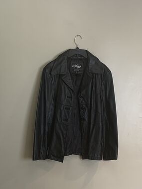 Maxima Black Lightweight Leather Shirt Jacket with Structured Collar